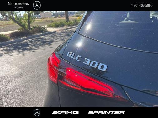 2025 Mercedes-Benz GLC 300 Base