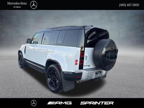 2021 Land Rover Defender 110 SE