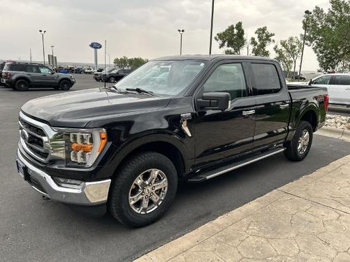AGATE BLACK METALLIC 2023 Ford F-150 XLT