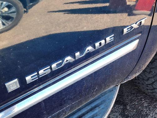 2007 Cadillac Escalade EXT Base