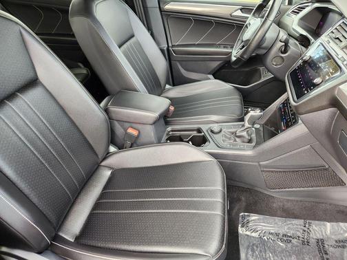 2022 Volkswagen Tiguan 2.0T SE R-Line Black 4MOTION