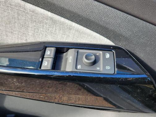 2026 Volkswagen ID.4 AWD Pro