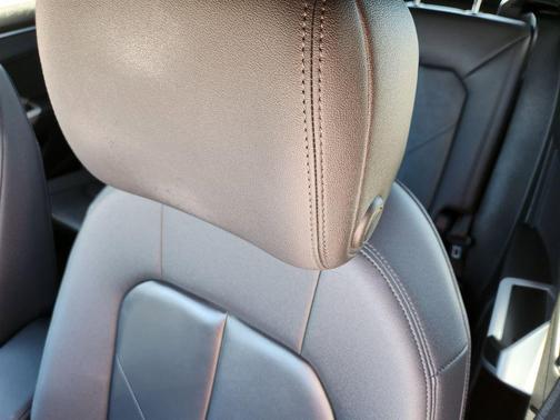 2024 Audi Q3 Premium 45 TFSI S line quattro Tiptronic