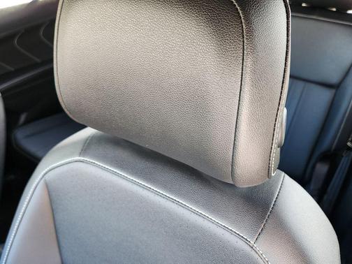 2024 Volkswagen Tiguan 2.0T SE R-Line Black 4MOTION