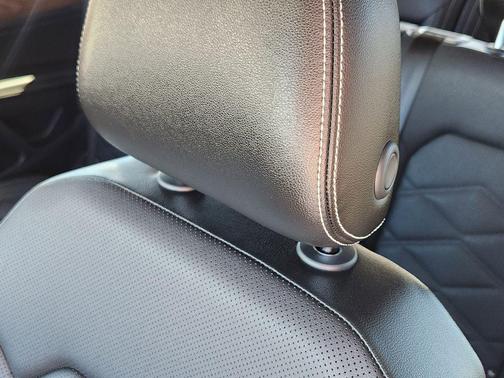 2025 Volkswagen Atlas 2.0T SE w/Technology 4MOTION