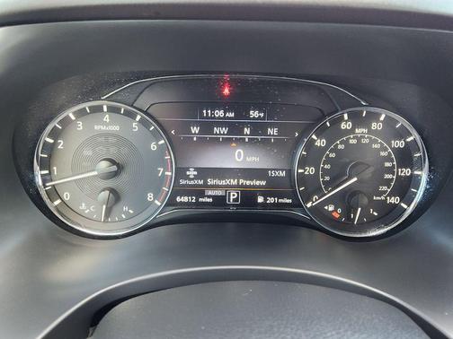 2022 INFINITI QX80 Luxe