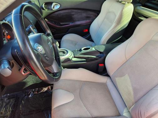 2009 Nissan 370Z Touring