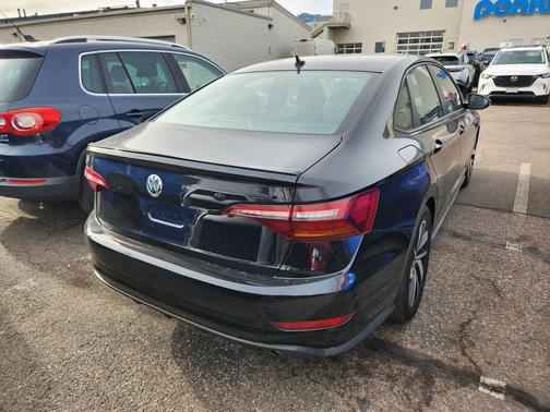 2019 Volkswagen Jetta GLI 2.0T S