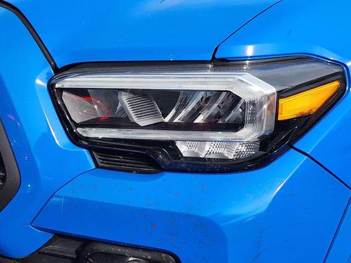 2020 Toyota Tacoma TRD Sport