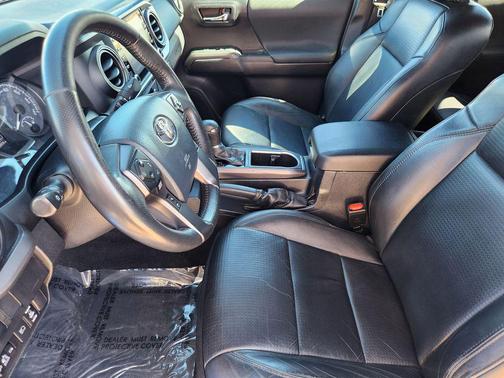 2020 Toyota Tacoma TRD Sport