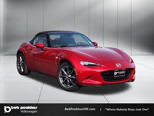 2016 Mazda MX-5 Miata Grand Touring