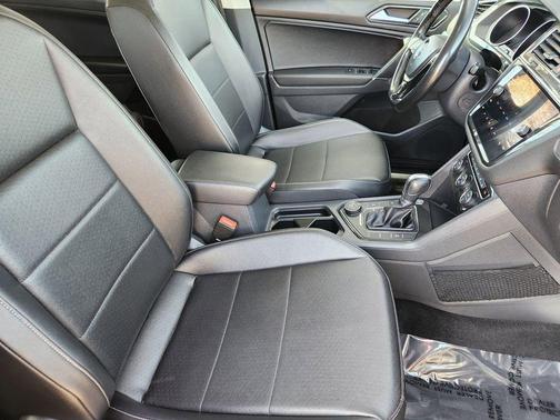 2018 Volkswagen Tiguan 2.0T SE 4MOTION