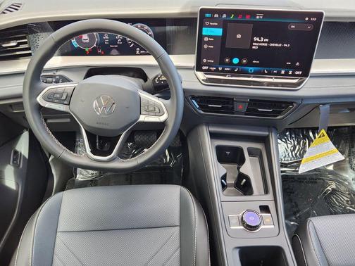 2026 Volkswagen Tiguan 2.0T SE 4MOTION