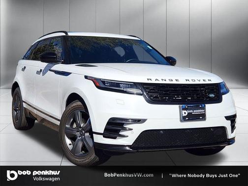 Santorini Black Metallic 2025 Land Rover Range Rover Velar P250 SE R-Dynamic