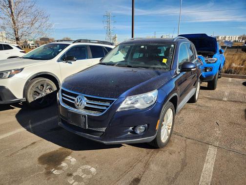 2011 Volkswagen Tiguan SE