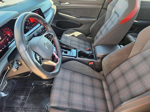 2024 Volkswagen Golf GTI 2.0T S DSG