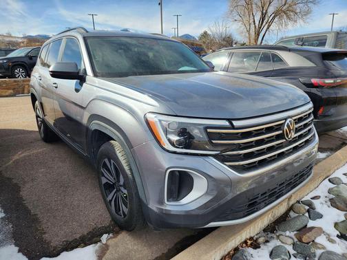 2024 Volkswagen Atlas 2.0T SE
