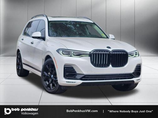 Mineral White Metallic 2020 BMW X7 xDrive40i
