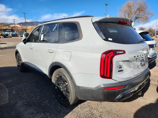 2022 Kia Telluride SX