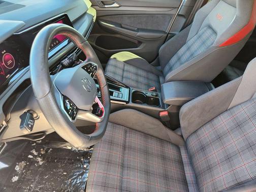 2024 Volkswagen Golf GTI 2.0T S DSG