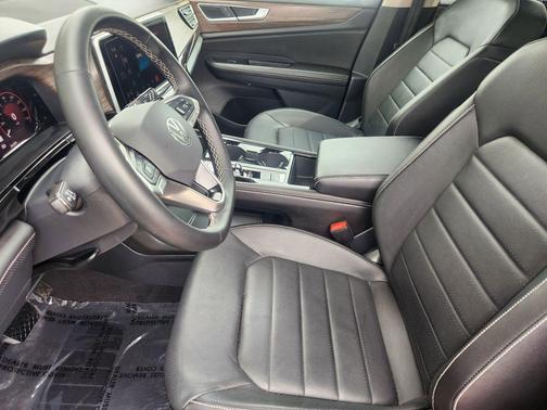 Deep Black Pearl 2025 Volkswagen Atlas 2.0T SEL