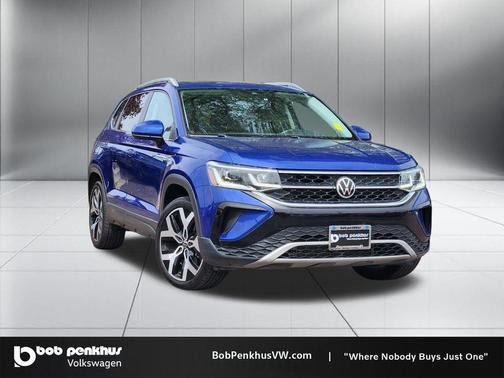 Blue 2022 Volkswagen Taos 1.5T SEL
