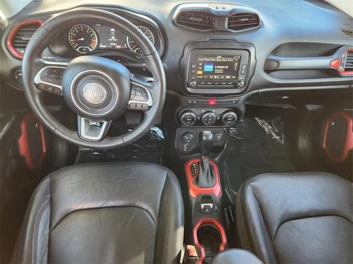 2016 Jeep Renegade Trailhawk