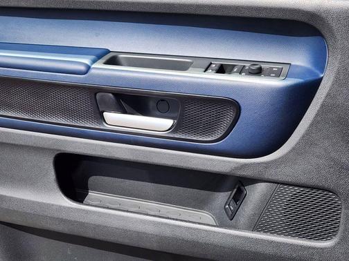 2025 Volkswagen ID. Buzz Pro S