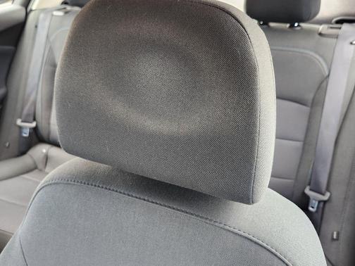 Pepperdust Metallic 2018 Chevrolet Cruze LT
