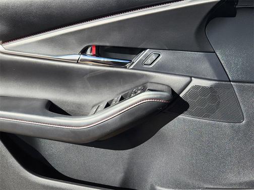 2023 Mazda CX-30 2.5 S Carbon Edition