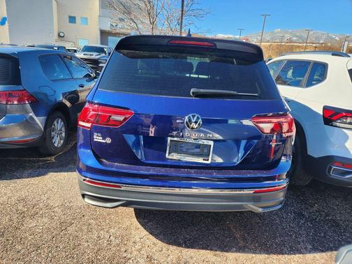2024 Volkswagen Tiguan 2.0T SE 4MOTION