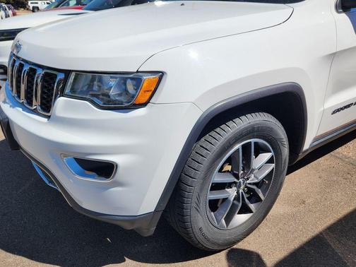 Bright White Clearcoat 2018 Jeep Grand Cherokee Limited