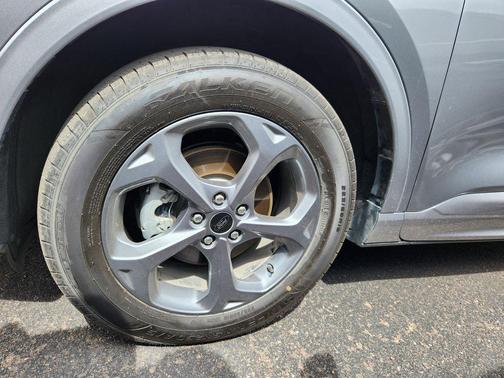 Silver Metallic 2024 Ford Escape ST-Line Select