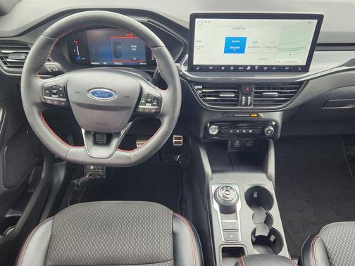 Silver Metallic 2024 Ford Escape ST-Line Select