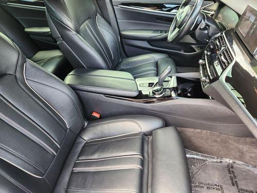 Rhodonite Silver Metallic 2020 BMW M550 i Xdrive