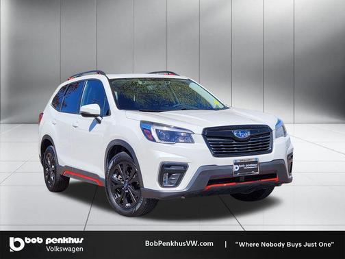 Crystal White Pearl 2021 Subaru Forester Sport