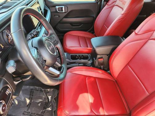 2024 Jeep Wrangler Rubicon 392