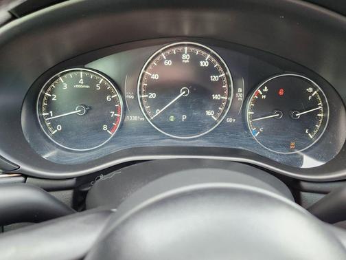 2024 Mazda Mazda3 FWD w/Preferred Package