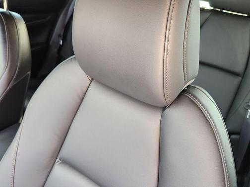 2024 Mazda Mazda3 FWD w/Preferred Package