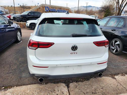 2024 Volkswagen Golf GTI 2.0T S DSG