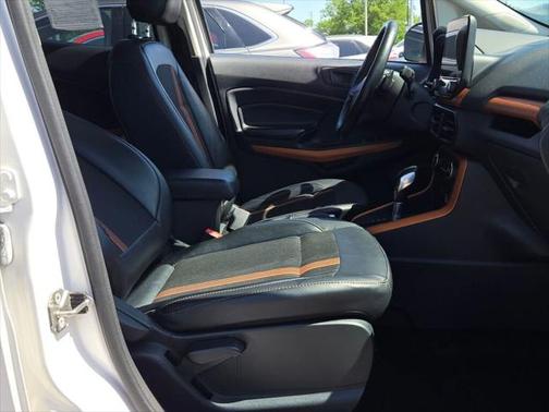2018 Ford EcoSport SES
