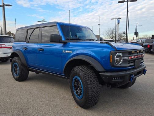 2022 Ford Bronco Black Diamond