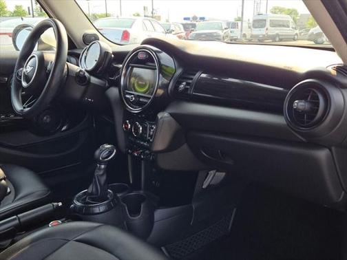 2016 MINI Hardtop Cooper