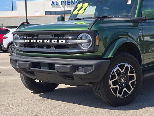 2022 Ford Bronco Outer Banks