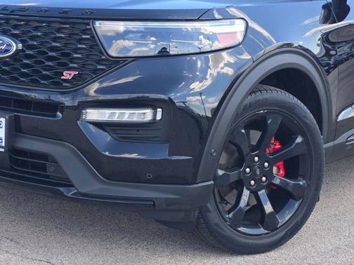 Agate Black Metallic 2020 Ford Explorer ST