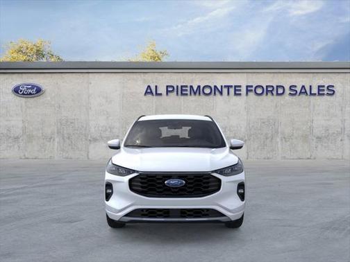 2025 Ford Escape ST-Line Elite