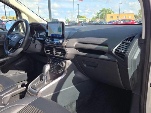 2022 Ford EcoSport SES