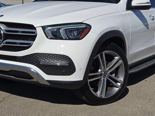 White 2022 Mercedes-Benz GLE 350 Base