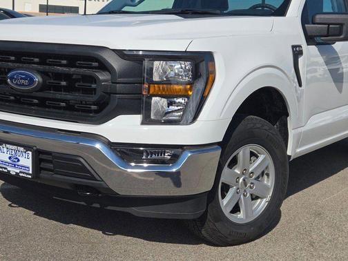 Oxford White 2023 Ford F-150 XL