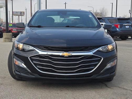 Dark Ash Metallic 2023 Chevrolet Malibu FWD 1LT